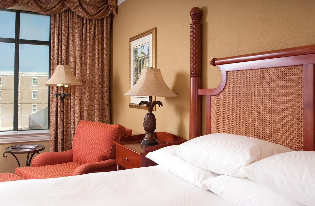Hotel Emeline Charleston Extérieur photo