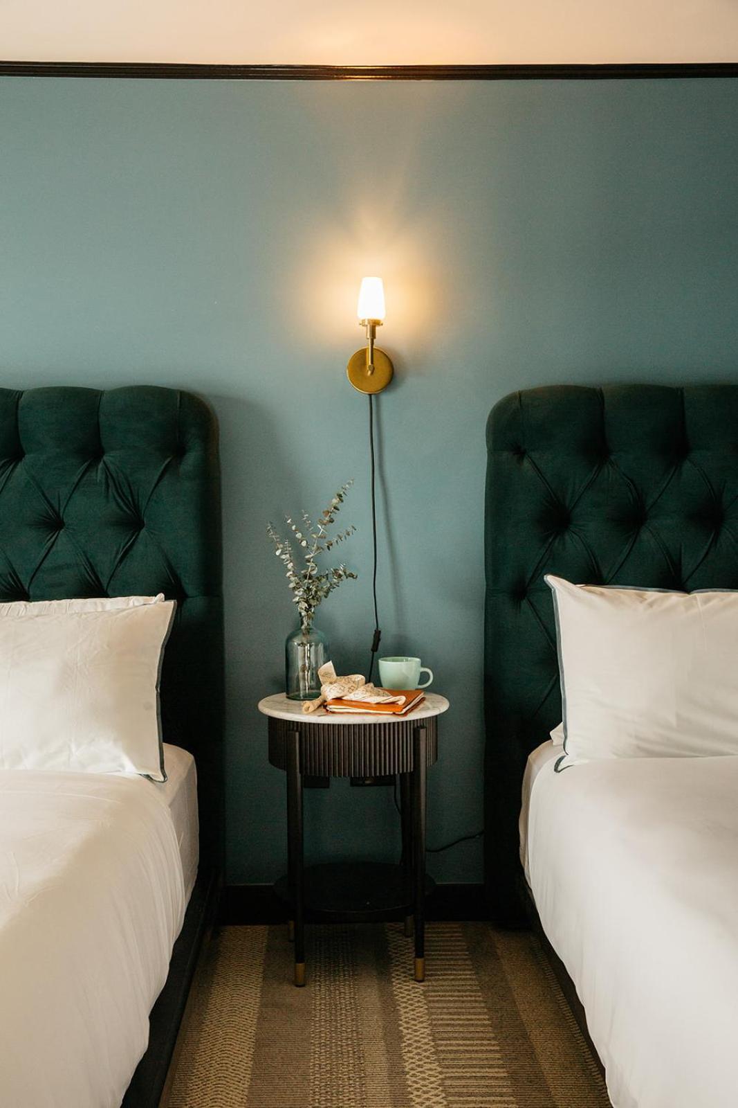 Hotel Emeline Charleston Extérieur photo